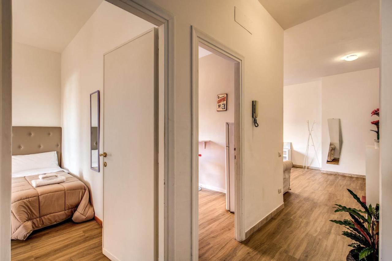Aura Paradise Apartment Rome Buitenkant foto