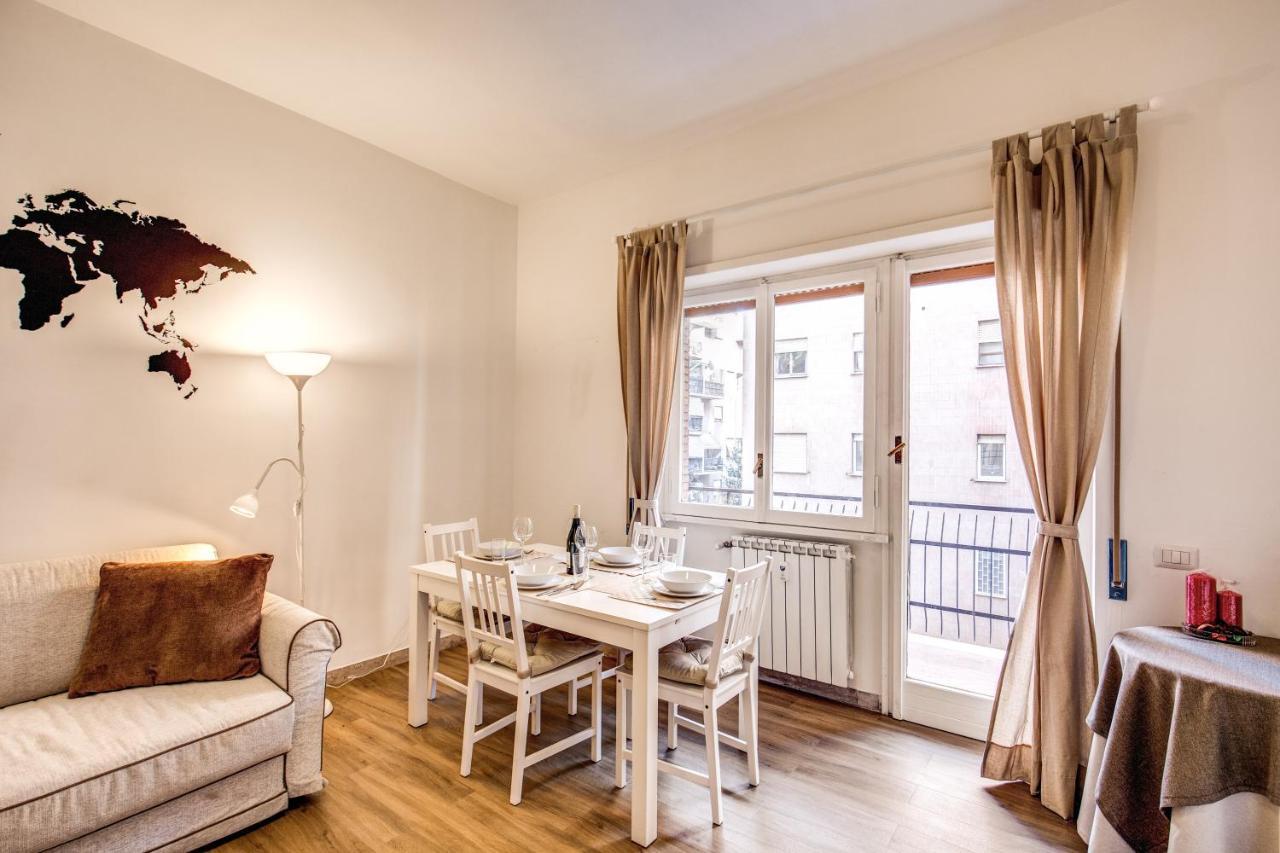 Aura Paradise Apartment Rome Buitenkant foto